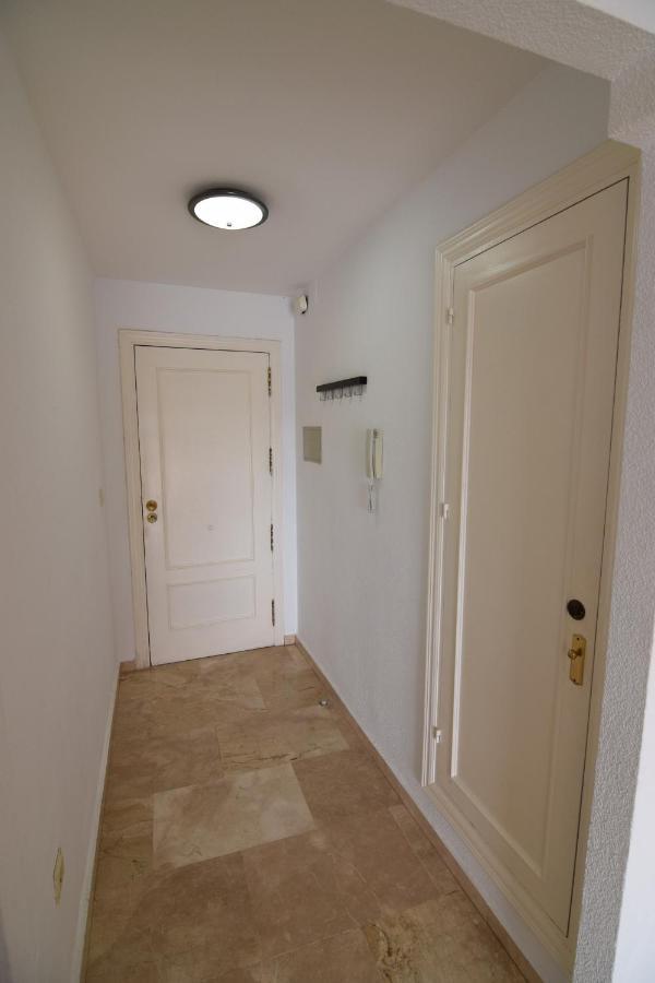 Edf. Fuentes A 2ºb Apartment Нерха Екстериор снимка